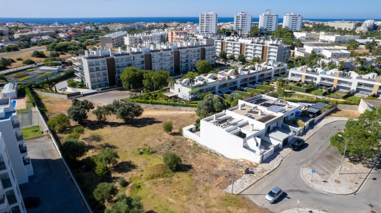 Terreno para Venda em Albufeira e Olhos de Água Foto 5