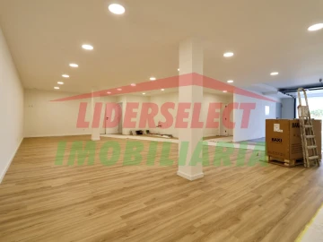 Moradia T4 para Venda em Silveira