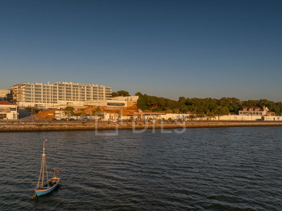 Apartamento T3 para Venda em Seixal, Arrentela e Aldeia de Paio Pires Foto 12