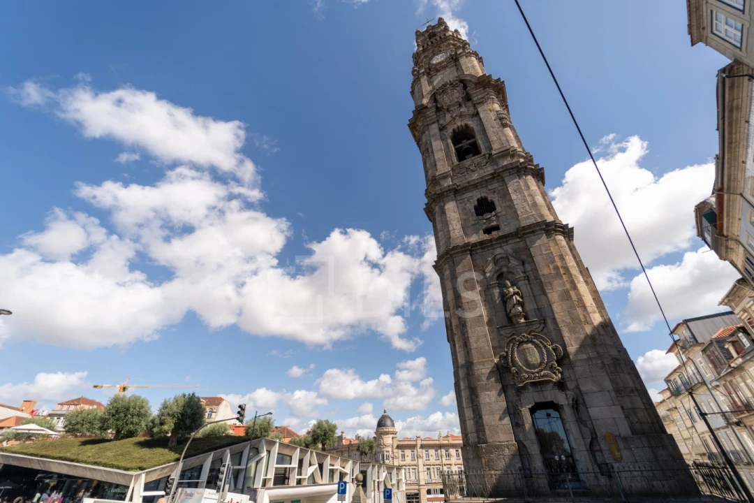 Loja para Arrendamento em Cedofeita, Santo Ildefonso, Sé, Miragaia, São Nicolau e Vitória Foto 7