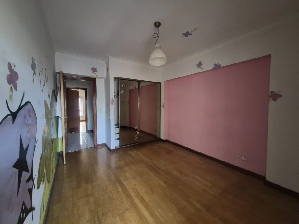 Apartamento T3 para Venda em Carregado e Cadafais Foto 4