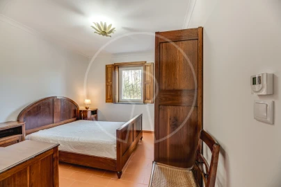 Moradia T5 para Venda em São João das Lampas e Terrugem