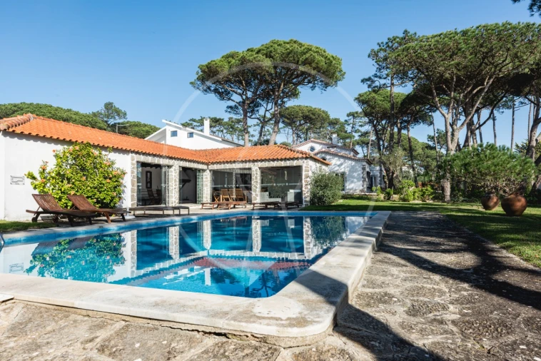 Moradia T5 para Venda em São João das Lampas e Terrugem Foto 37