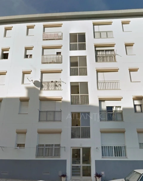 Apartamento T3 para Venda em Agualva e Mira-Sintra