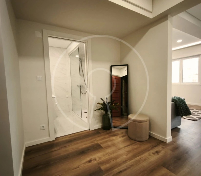 Apartamento T3 para Venda em Benfica Foto 6