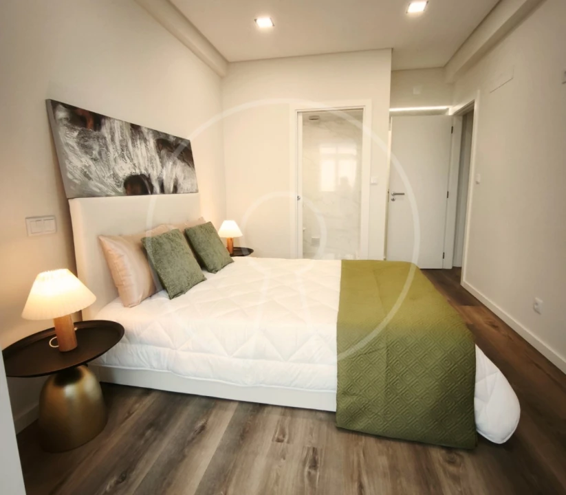 Apartamento T3 para Venda em Benfica Foto 9