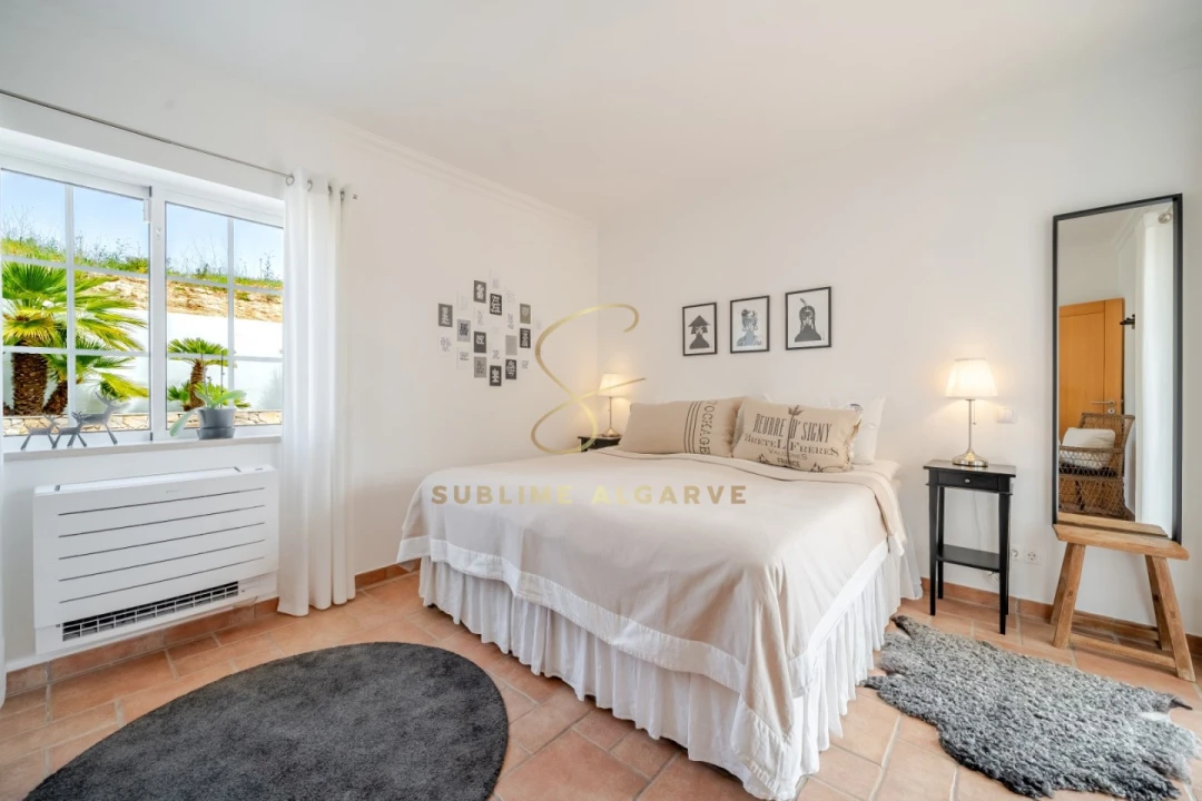 Moradia T4 para Venda em Lagos (São Sebastião e Santa Maria) Foto 27