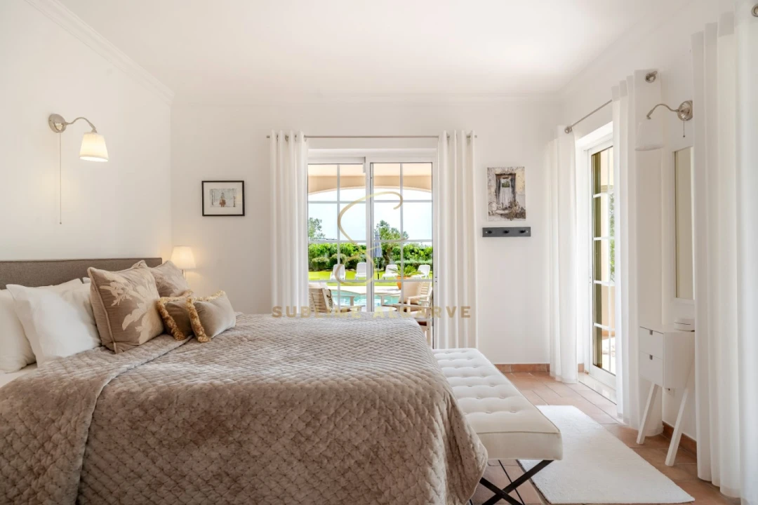 Moradia T4 para Venda em Lagos (São Sebastião e Santa Maria) Foto 35