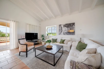 Moradia T4 para Venda em Lagos (São Sebastião e Santa Maria)