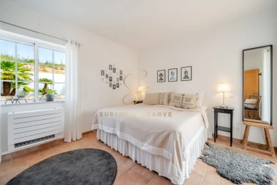 Moradia T4 para Venda em Lagos (São Sebastião e Santa Maria)