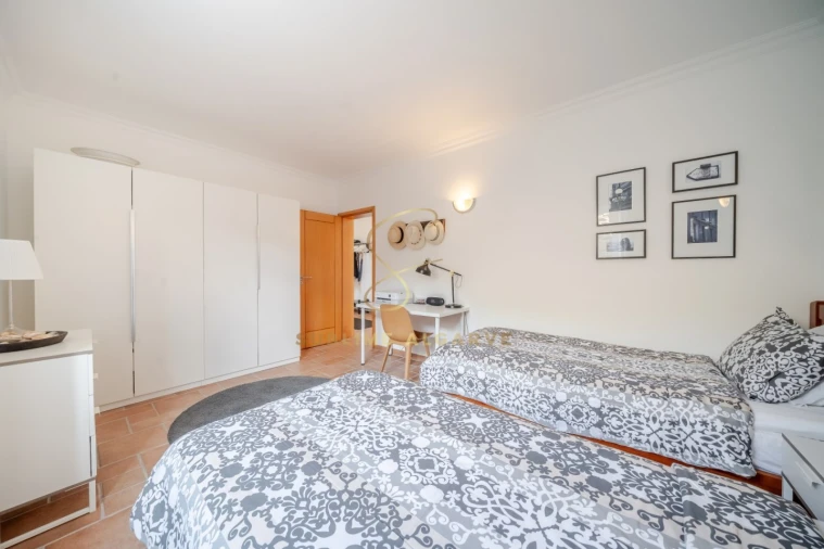 Moradia T4 para Venda em Lagos (São Sebastião e Santa Maria) Foto 31