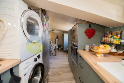 Apartamento T1 para Venda em Lagos (São Sebastião e Santa Maria)