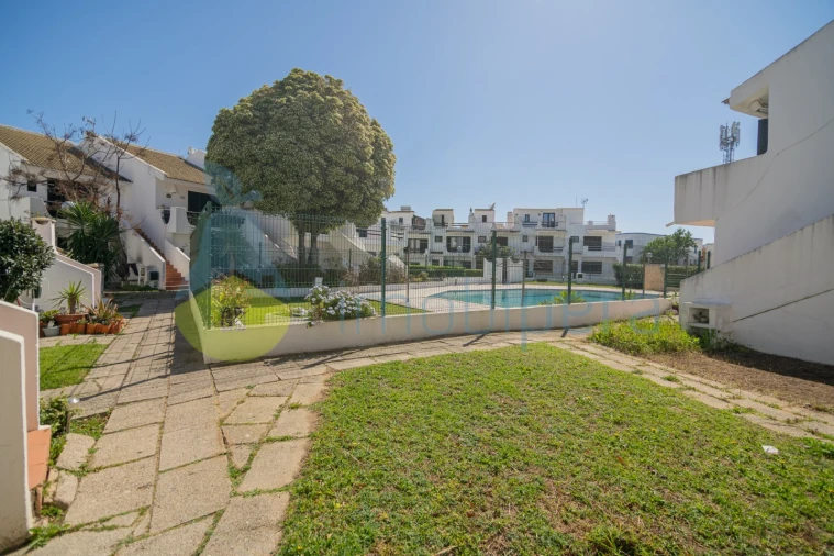 Apartamento T1 para Venda em Lagos (São Sebastião e Santa Maria) Foto 24