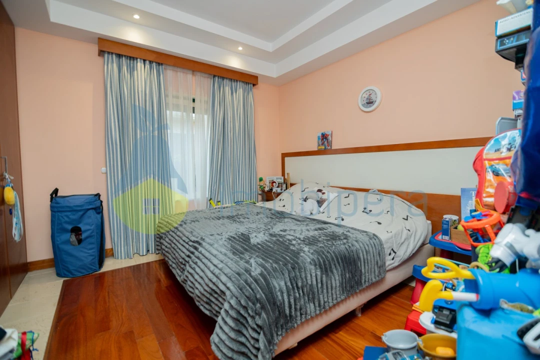 Apartamento T2 para Venda em Estômbar e Parchal Foto 19