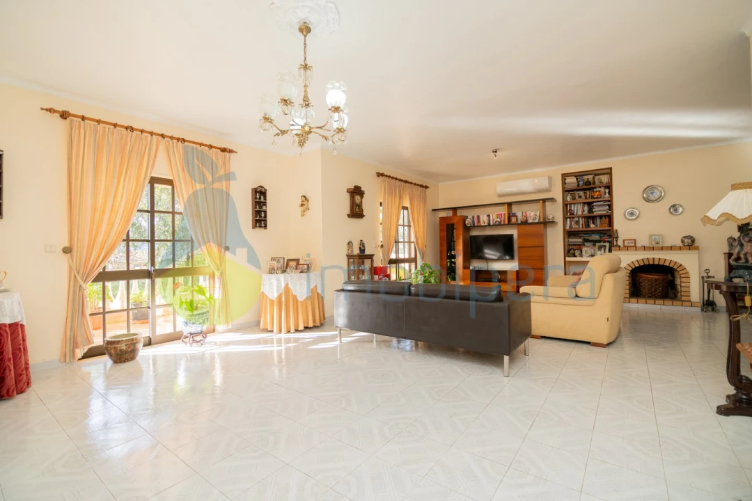 Moradia T3 para Venda em São Bartolomeu de Messines Foto 7