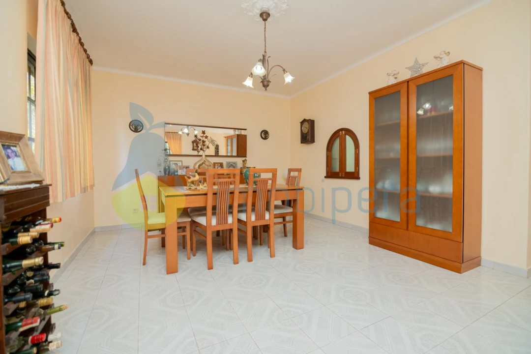 Moradia T3 para Venda em São Bartolomeu de Messines Foto 12