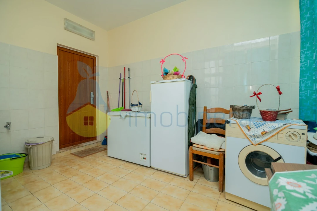 Moradia T3 para Venda em São Bartolomeu de Messines Foto 19