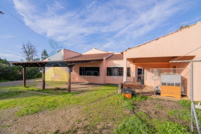 Moradia T3 para Venda em São Bartolomeu de Messines