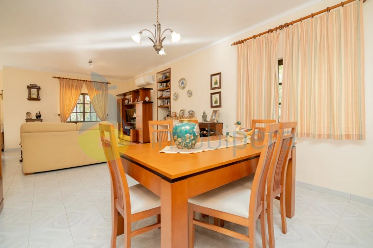 Moradia T3 para Venda em São Bartolomeu de Messines Foto 10