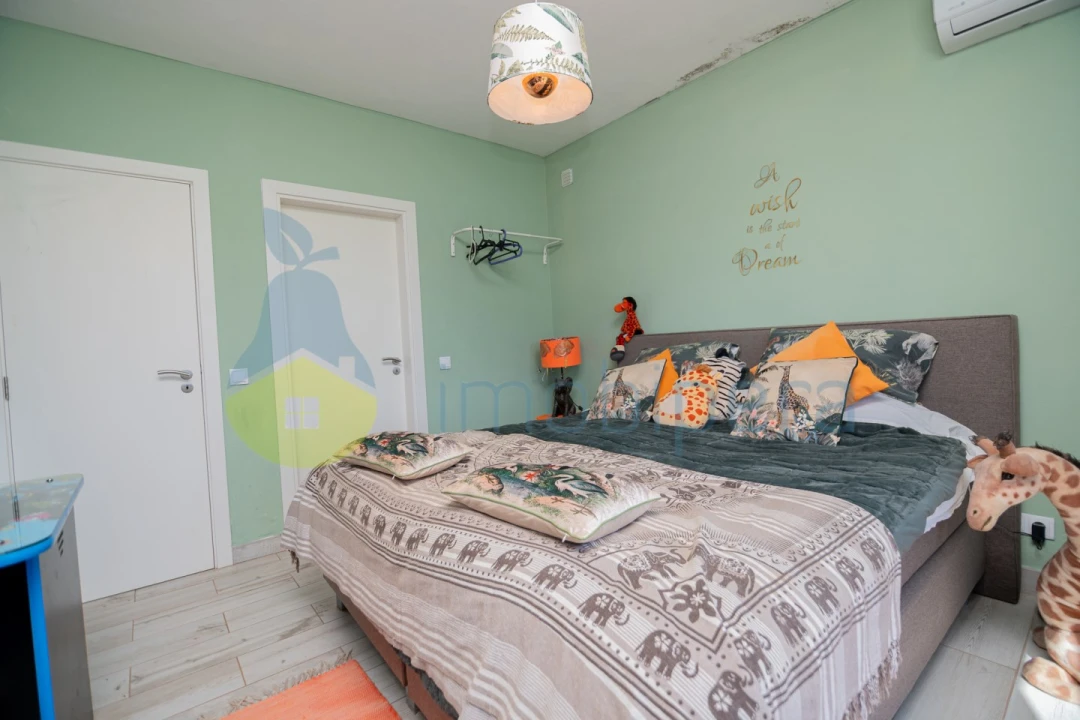 Moradia T4 para Venda em Silves Foto 31