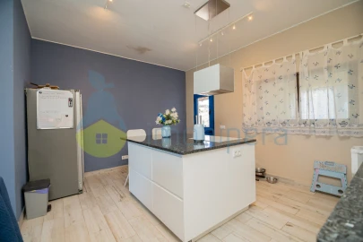 Moradia T4 para Venda em Silves