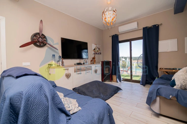 Moradia T4 para Venda em Silves Foto 14