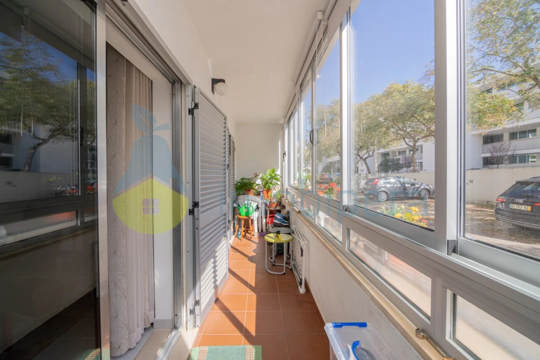 Apartamento T3 para Venda em Portimão Foto 11
