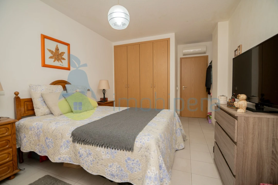 Apartamento T3 para Venda em Portimão Foto 18