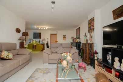 Apartamento T3 para Venda em Portimão