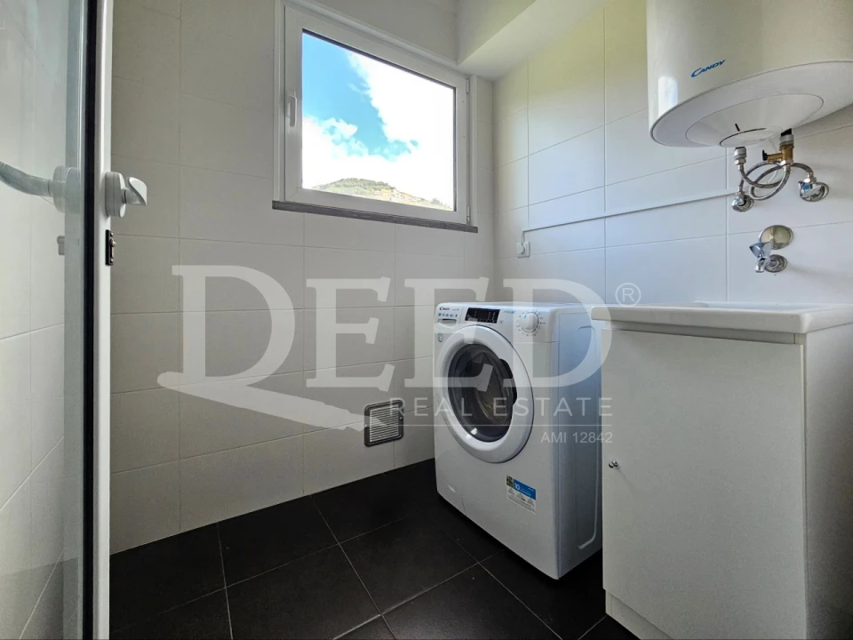 Apartamento T2 para Venda em Caniço Foto 19