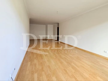 Apartamento T2 para Venda em Caniço