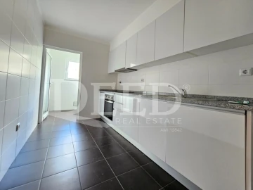 Apartamento T2 para Venda em Caniço