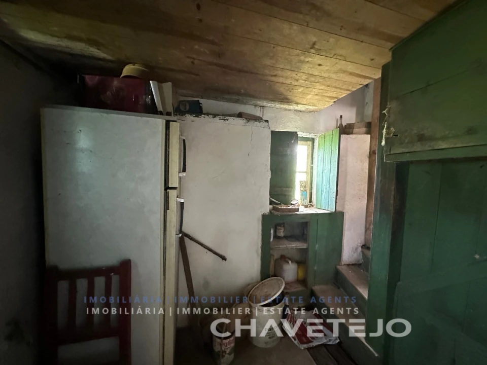 Moradia T2 para Venda em Chãos Foto 18