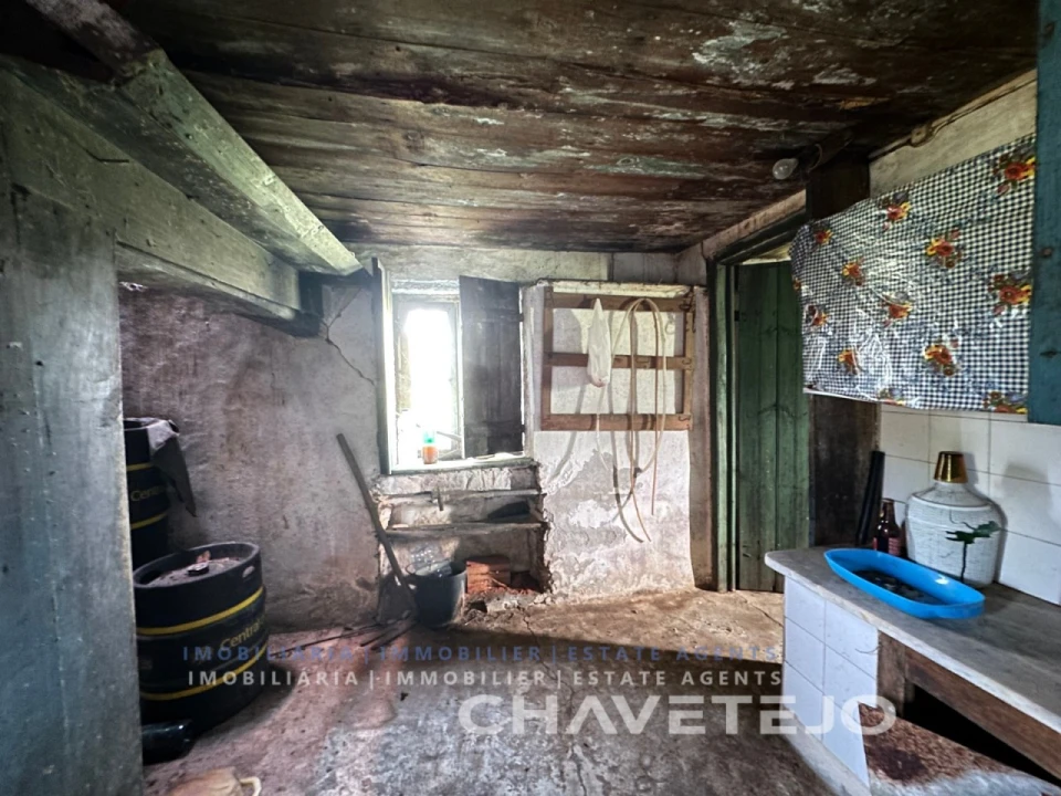 Moradia T2 para Venda em Chãos Foto 21