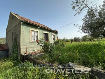 Moradia T2 para Venda em Chãos