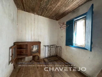 Moradia T2 para Venda em Chãos