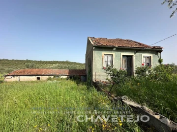 Moradia T2 para Venda em Chãos