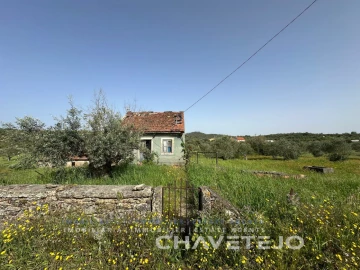 Moradia T2 para Venda em Chãos