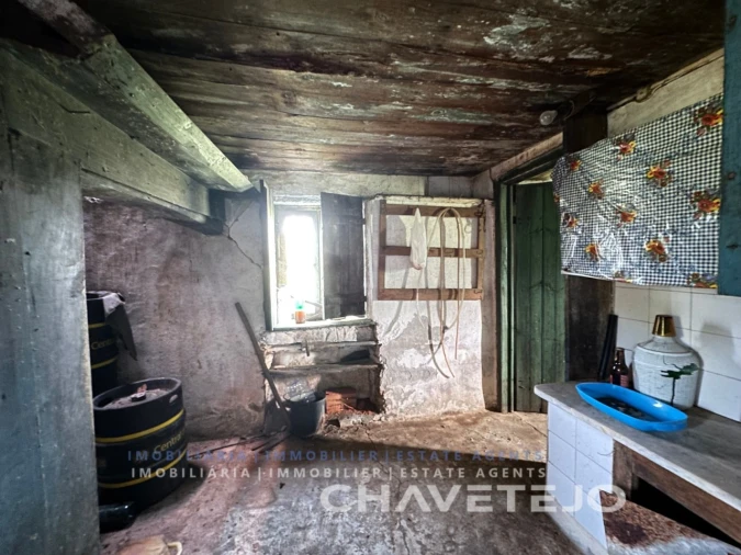 Moradia T2 para Venda em Chãos Foto 21