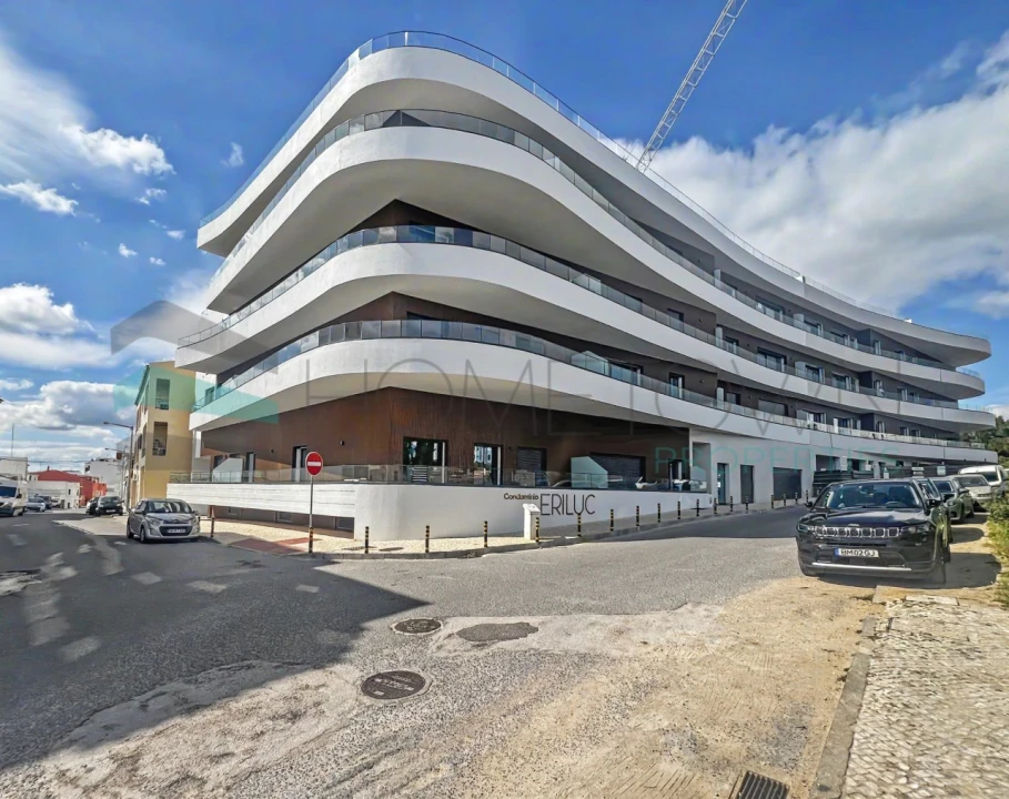 Apartamento T2 para Venda em Quarteira Foto 17