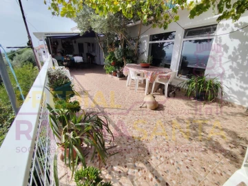 Moradia T5 para Venda em Marvila, Ribeira Santarém, São Salvador, São Nicolau