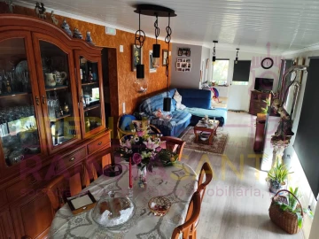 Moradia T5 para Venda em Marvila, Ribeira Santarém, São Salvador, São Nicolau