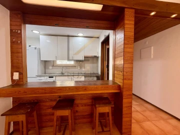 Apartamento T1 para Arrendamento em Carcavelos e Parede
