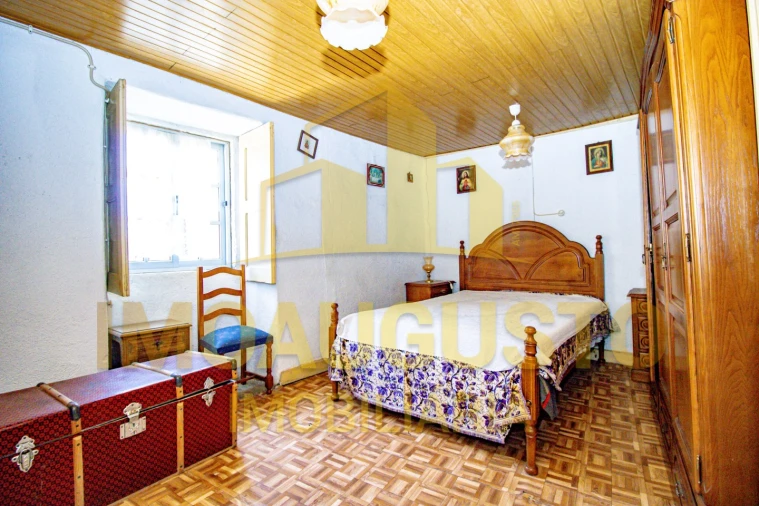 Moradia T1 para Venda em Lamegal Foto 9