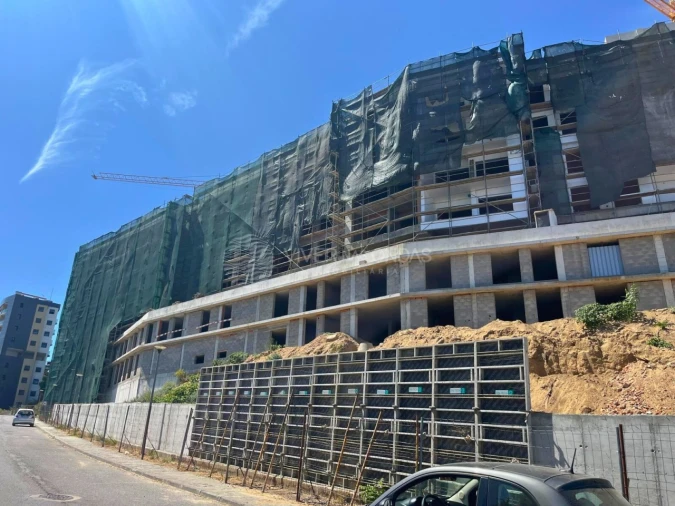 Apartamento T2 para Venda em Covilhã e Canhoso Foto 30