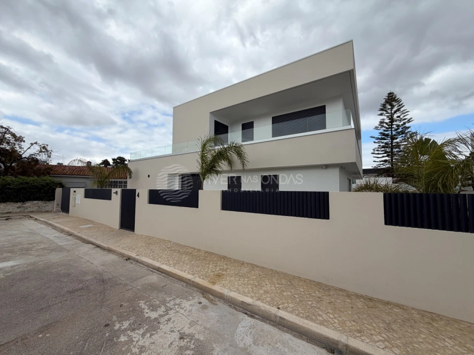 Moradia T4 para Venda em Amora Foto 45