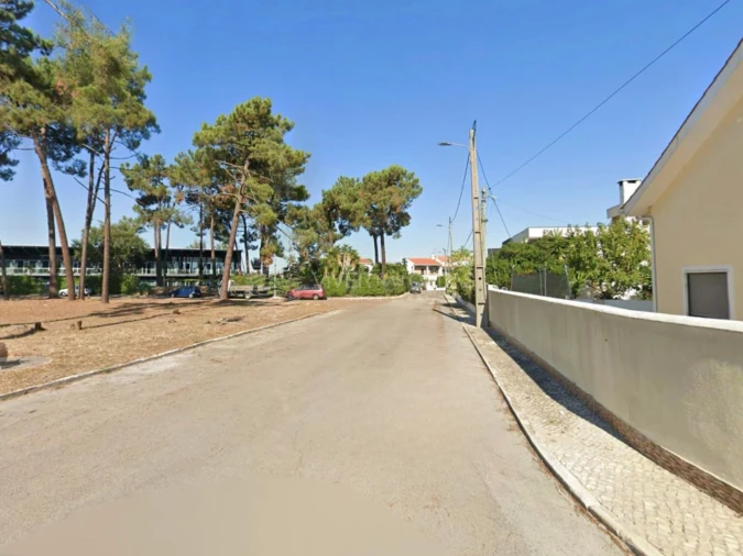 Moradia T4 para Venda em Amora Foto 47