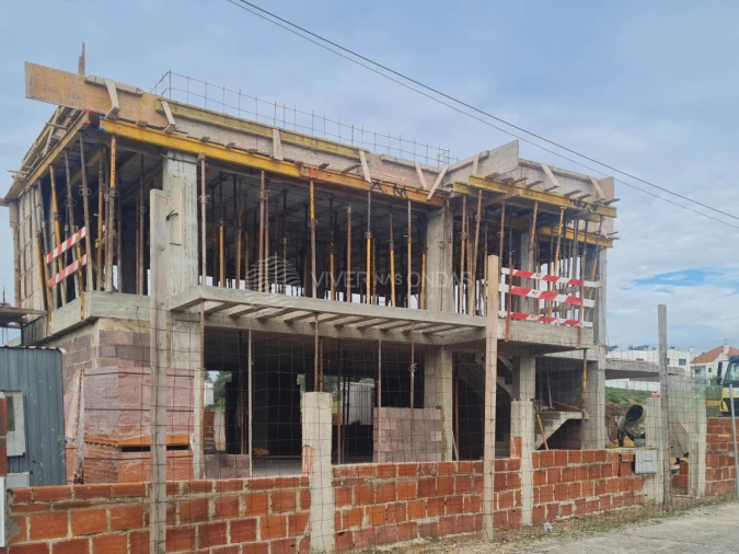 Moradia T3 para Venda em Charneca de Caparica e Sobreda Foto 19