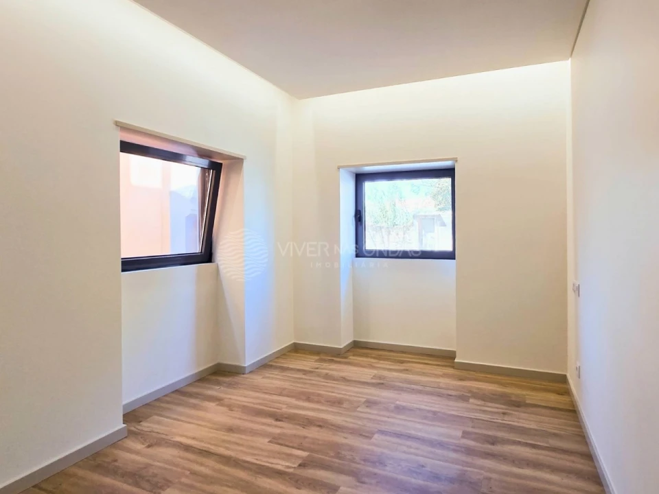 Moradia T3 para Venda em Espinho Foto 23