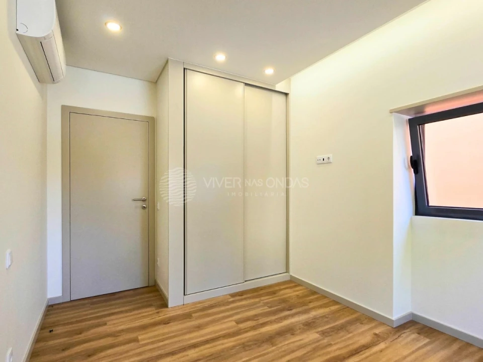 Moradia T3 para Venda em Espinho Foto 25